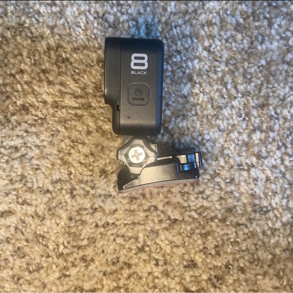 GoPro 8 - Picture 3 of 3